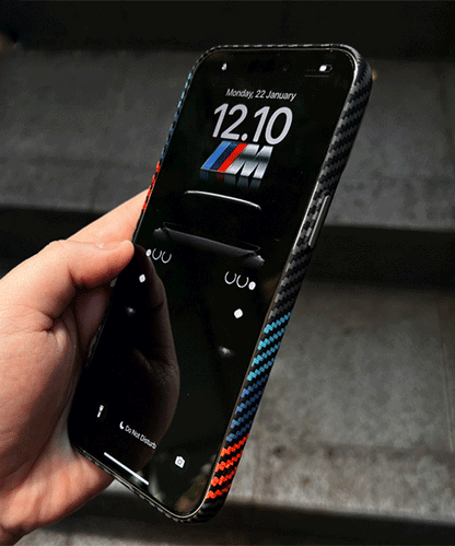 THE M-CARBON BLACK CASE iPhone