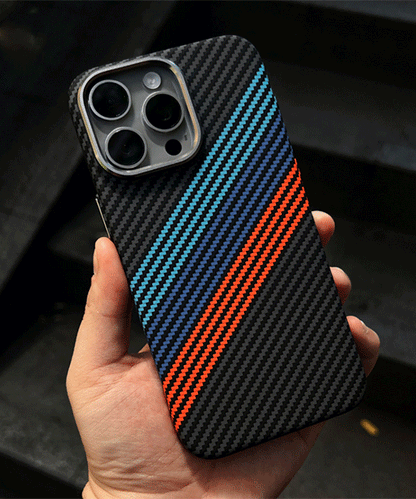 THE M-CARBON BLACK CASE iPhone